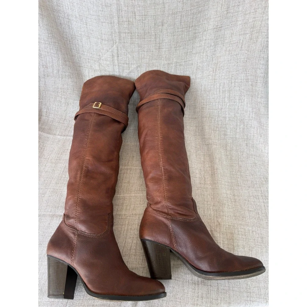 Vince Camuto Tall Boots Womens 8 Brown Excellent Leather Buckle Block Heel